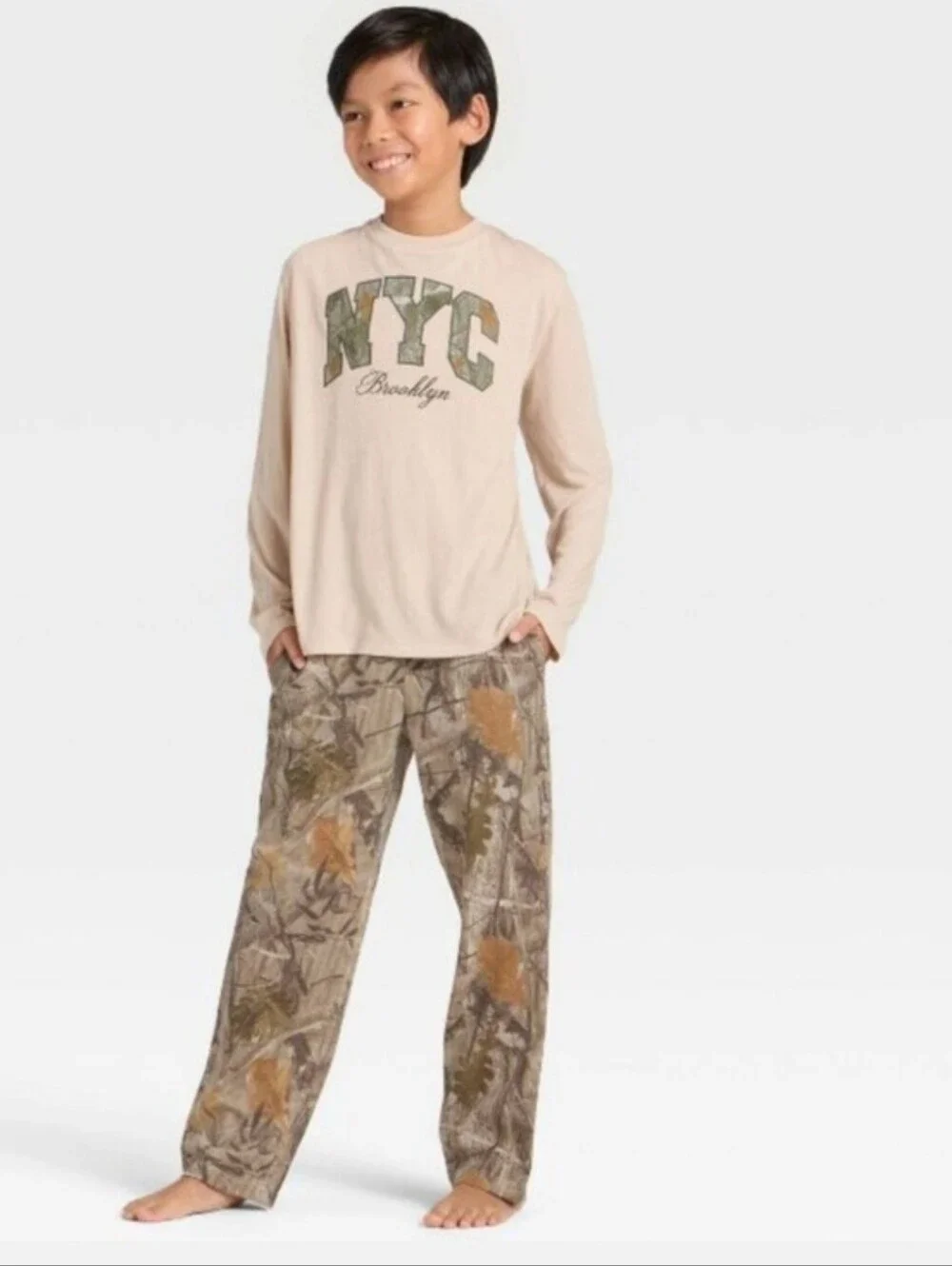 Kids Beige 'NYC' Long-Sleeve Pajama Set
